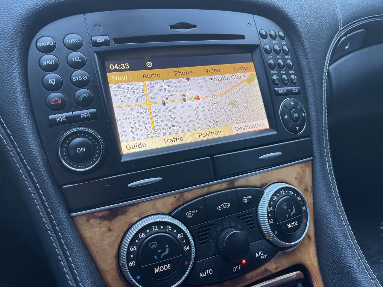 Used 2011 Mercedes-Benz SL 550 image 51