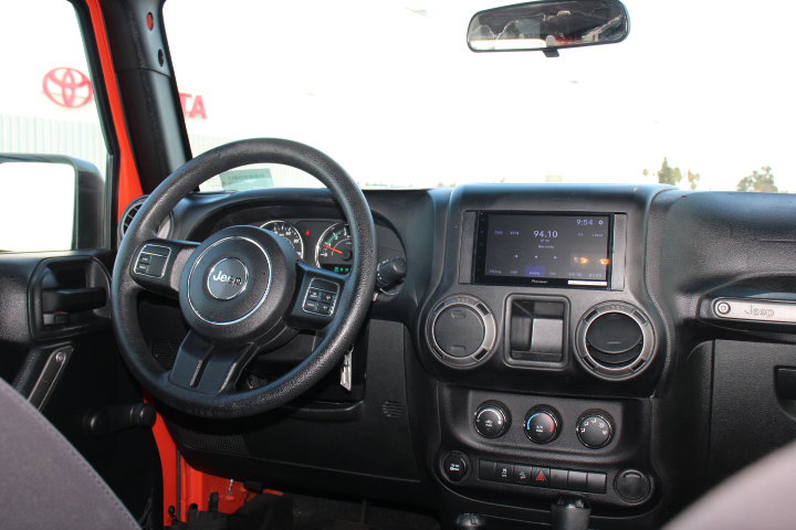 Used 2015 Jeep Wrangler Unlimited Sport image 21