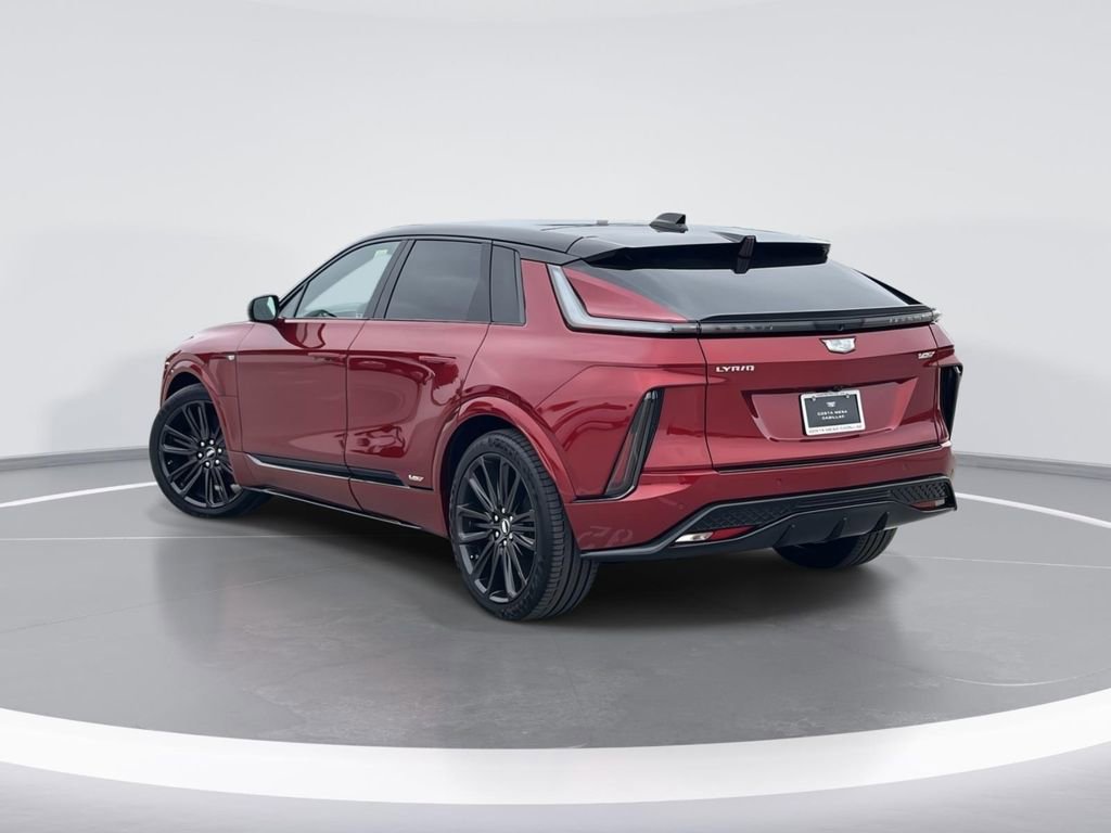 New 2026 Cadillac Lyriq V image 5
