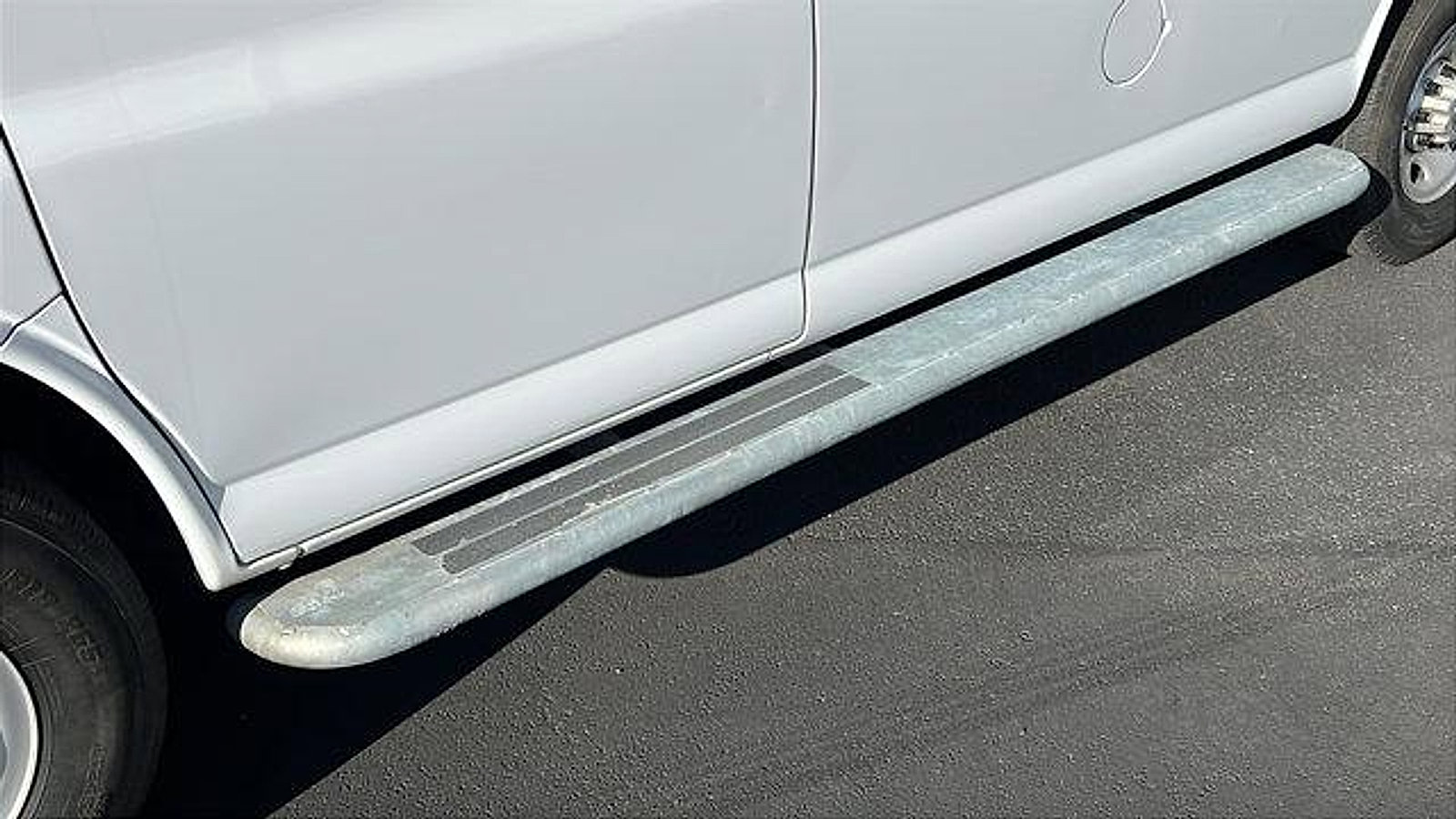 Certified 2022 Chevrolet Express 2500 RWD 2500 Regular Wheelbase WT w/ Driver Convenience Package image 11