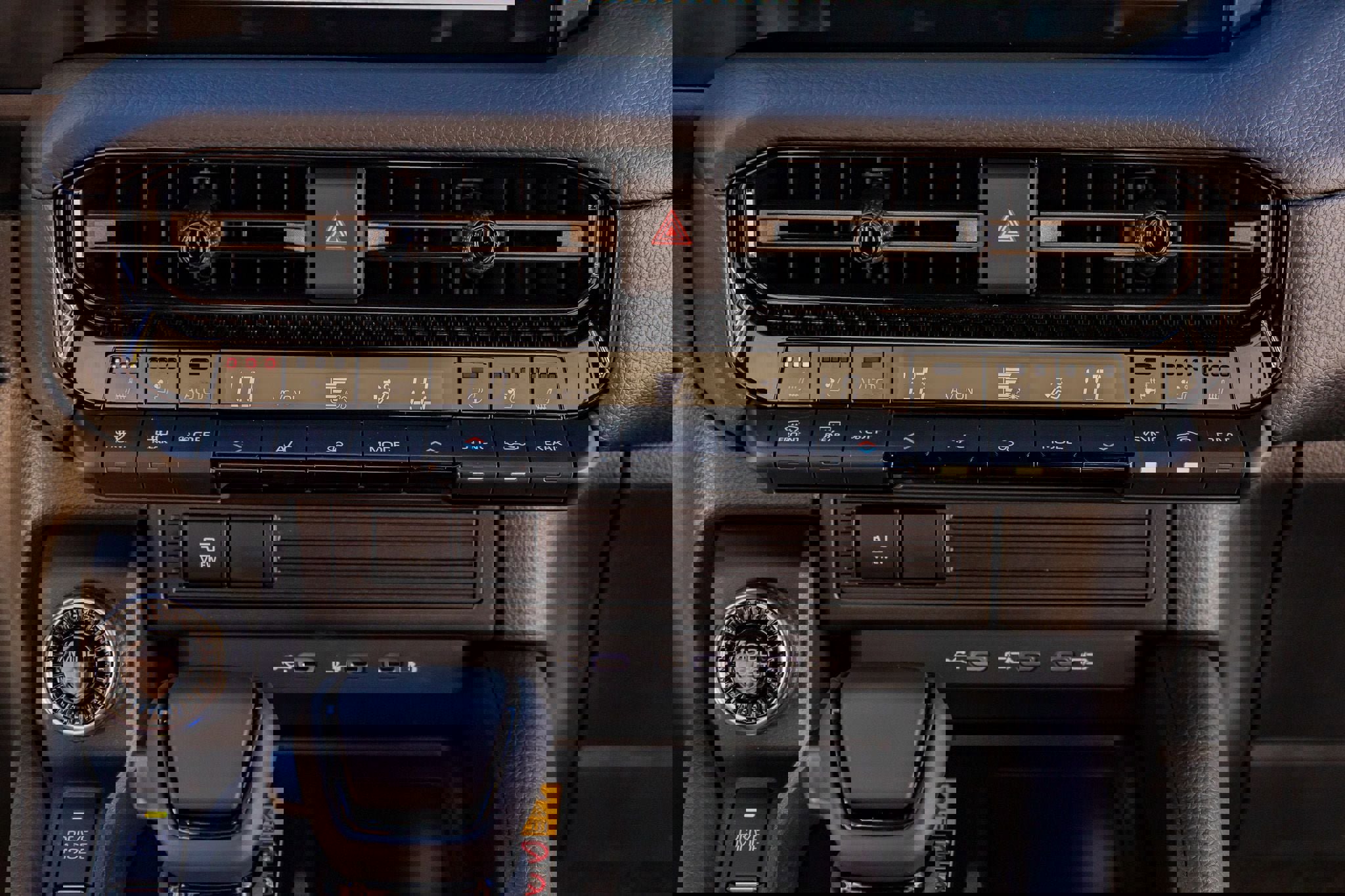 Used 2026 Toyota Land Cruiser w/ Premium Package image 24