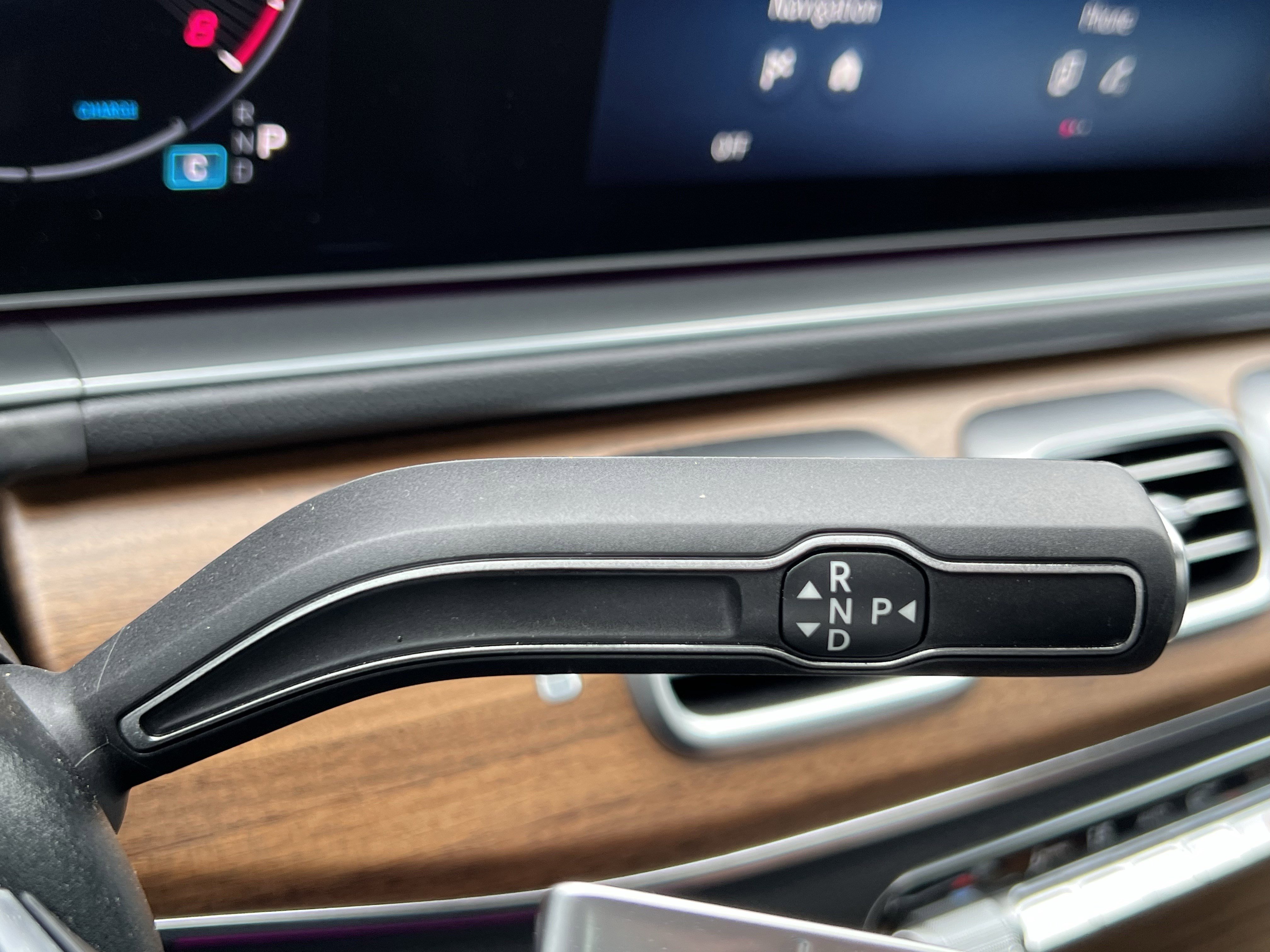 Certified 2025 Mercedes-Benz GLE 350 4MATIC image 26