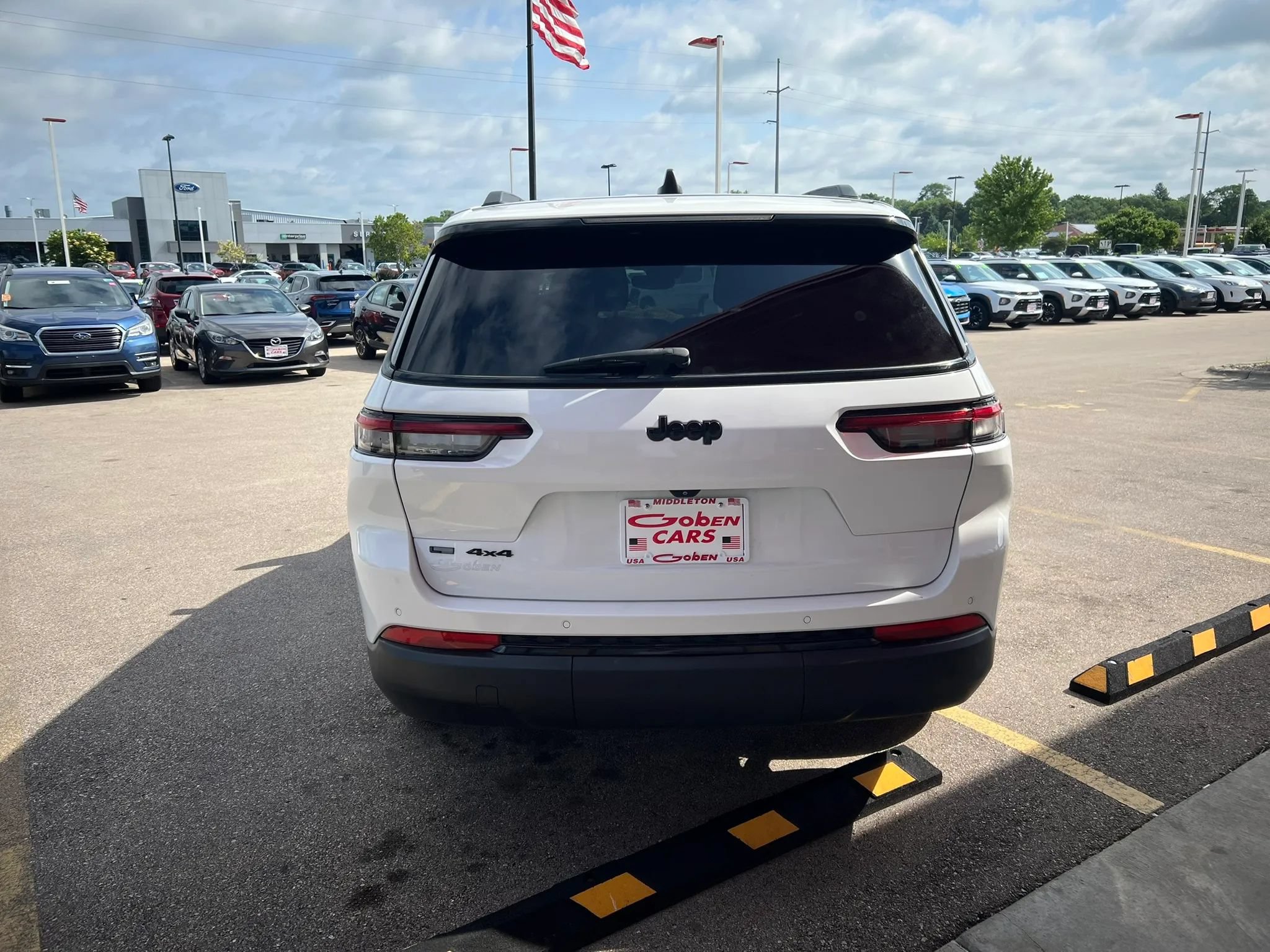 Used 2021 Jeep Grand Cherokee L Laredo AWD/4WD image 4