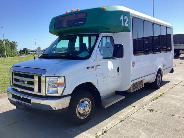 Used 2016 Ford E-450 and Econoline 450 Super Duty w/ Shuttle Bus Prep Package RWD image 2