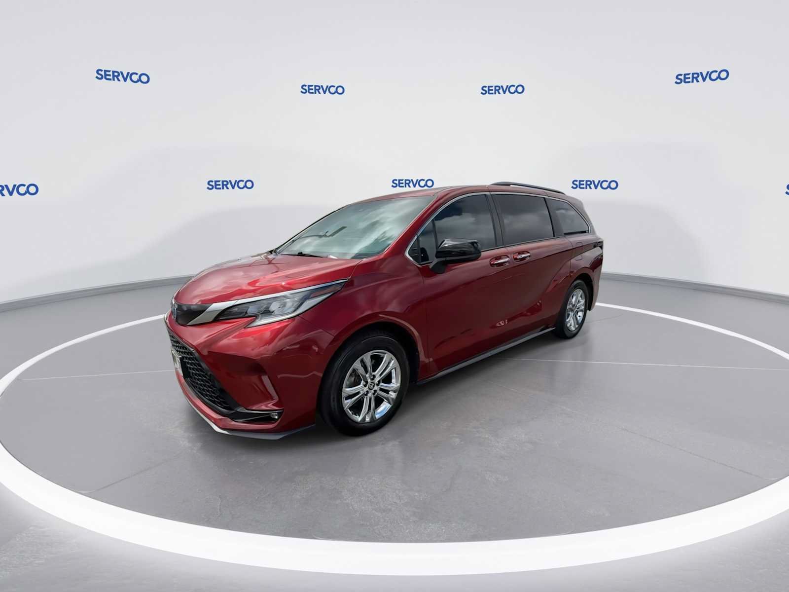 Used 2022 Toyota Sienna XSE AWD/4WD image 4