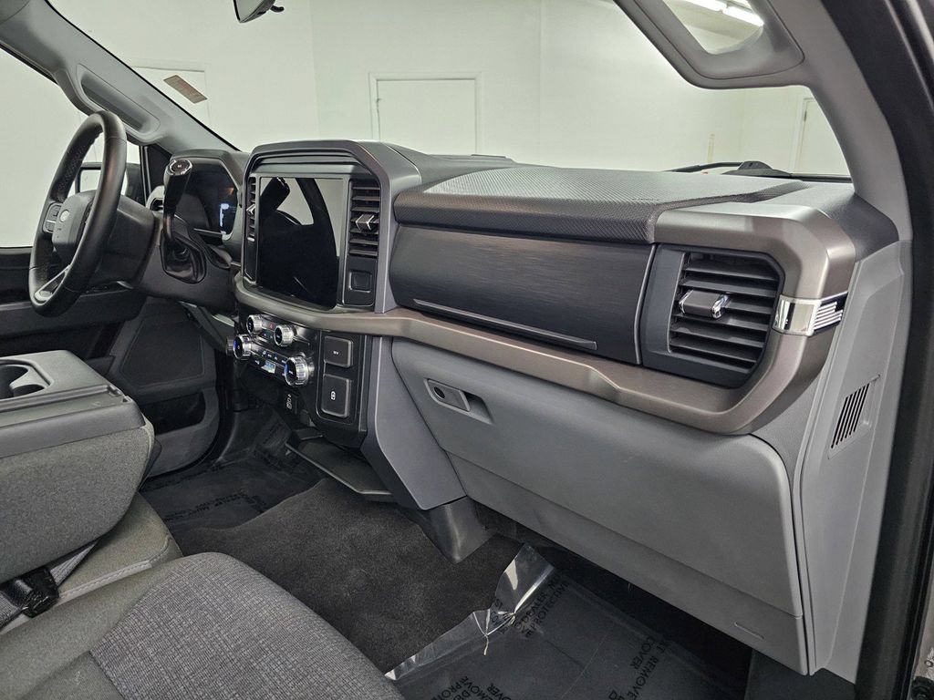 Used 2025 Ford F150 XLT w/ Equipment Group 301A Standard AWD/4WD image 12