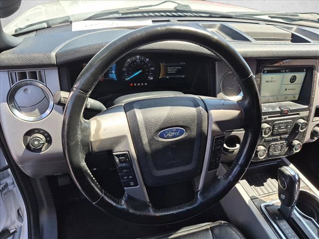 Used 2016 Ford Expedition Limited RWD image 13