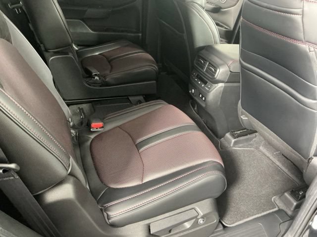 Certified 2026 Honda Pilot Black Edition image 12
