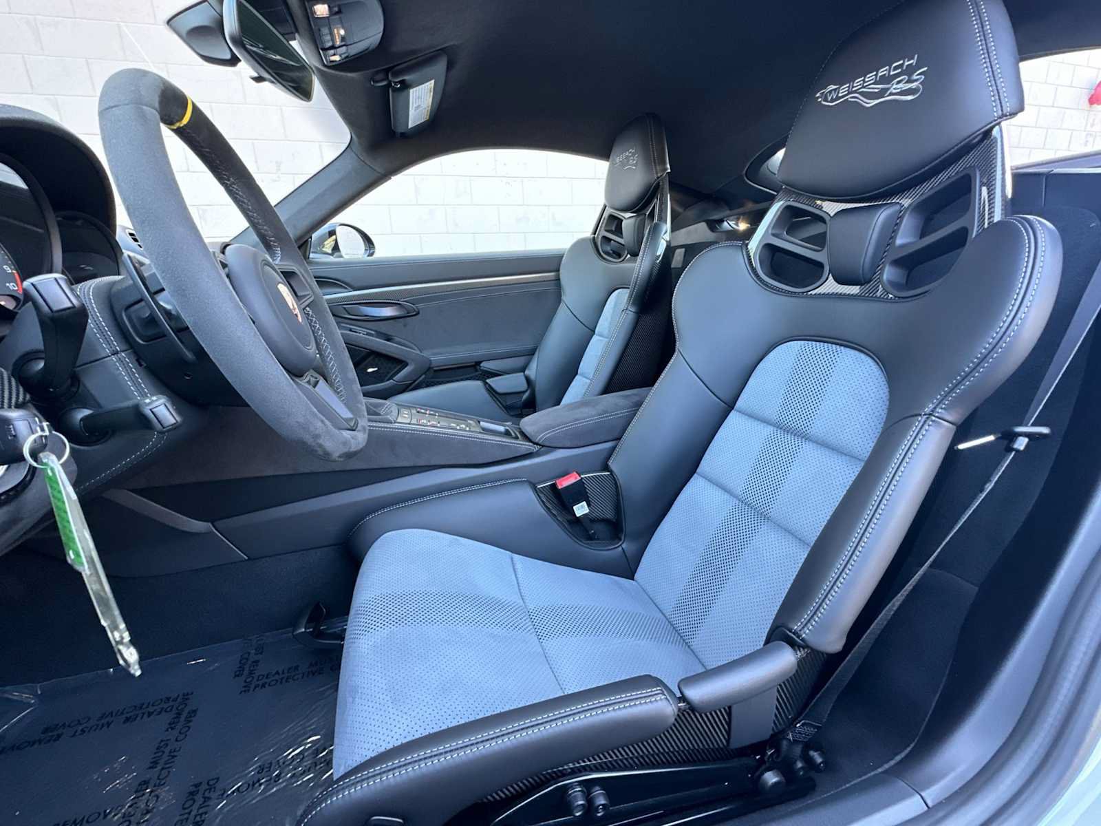 Used 2024 Porsche 718 Cayman GT4 RS RWD image 5