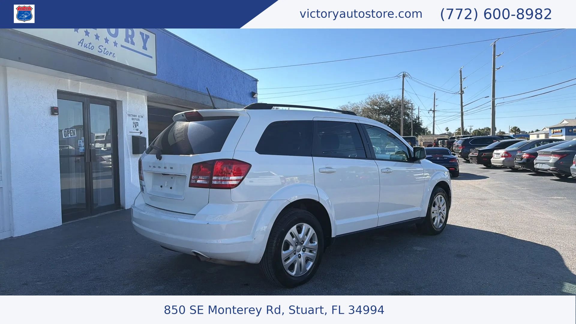 Used 2019 Dodge Journey SE FWD image 3