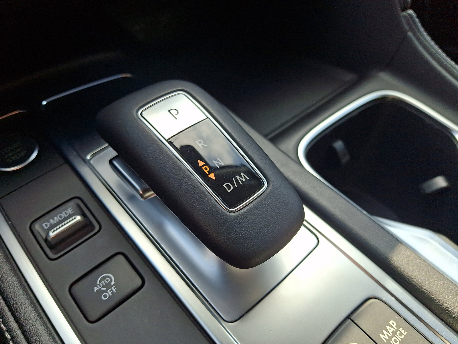 Certified 2023 INFINITI QX60 Luxe w/ Cargo Package image 15