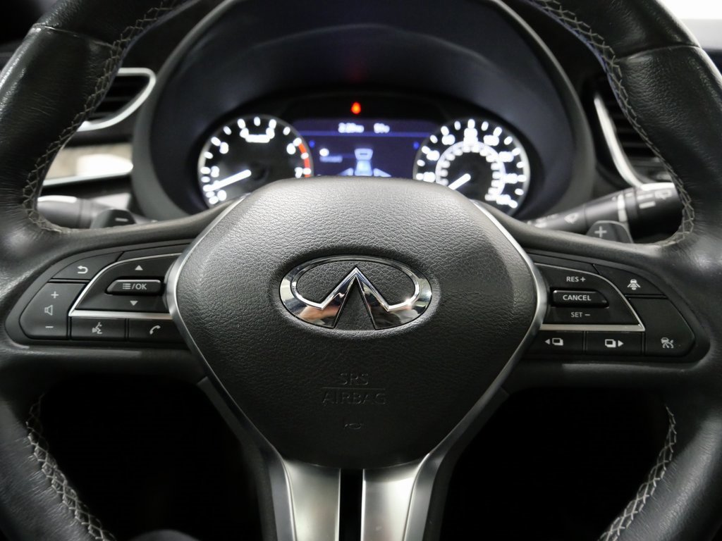 Used 2019 INFINITI QX50 Essential w/ Sensory Package image 17