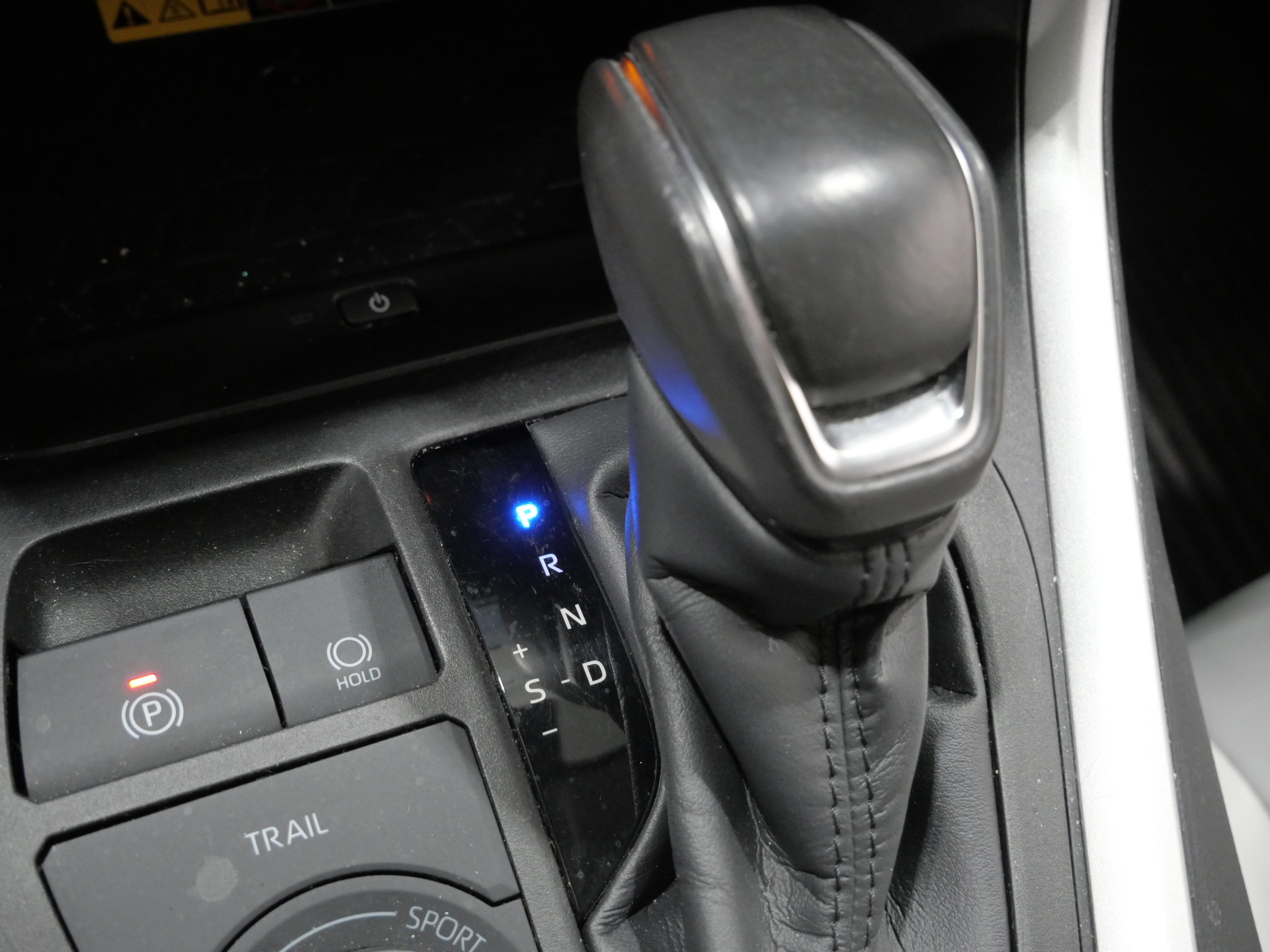 Used 2023 Toyota RAV4 XLE Premium AWD/4WD image 24