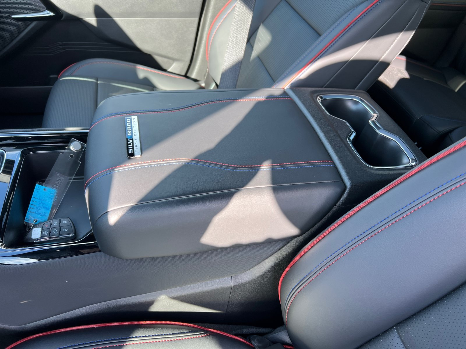 New 2024 Chevrolet Silverado EV RST AWD/4WD image 14