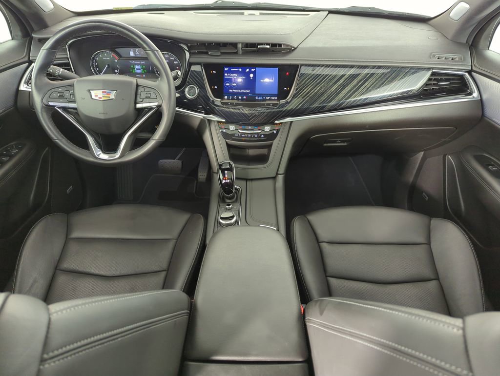 Certified 2025 Cadillac XT6 Premium Luxury AWD/4WD image 14