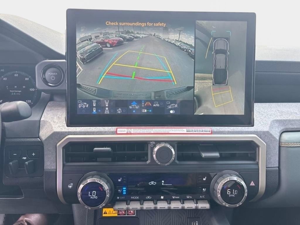 New 2025 Toyota Tacoma Trailhunter image 18