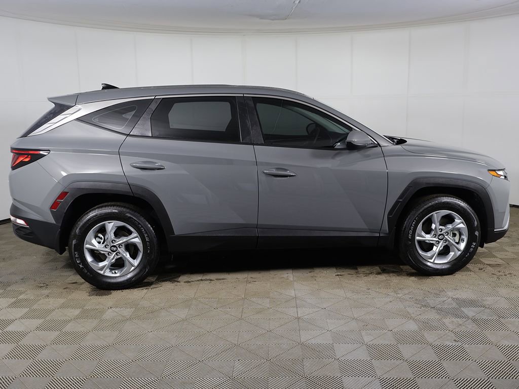 Used 2024 Hyundai Tucson SE AWD/4WD image 13