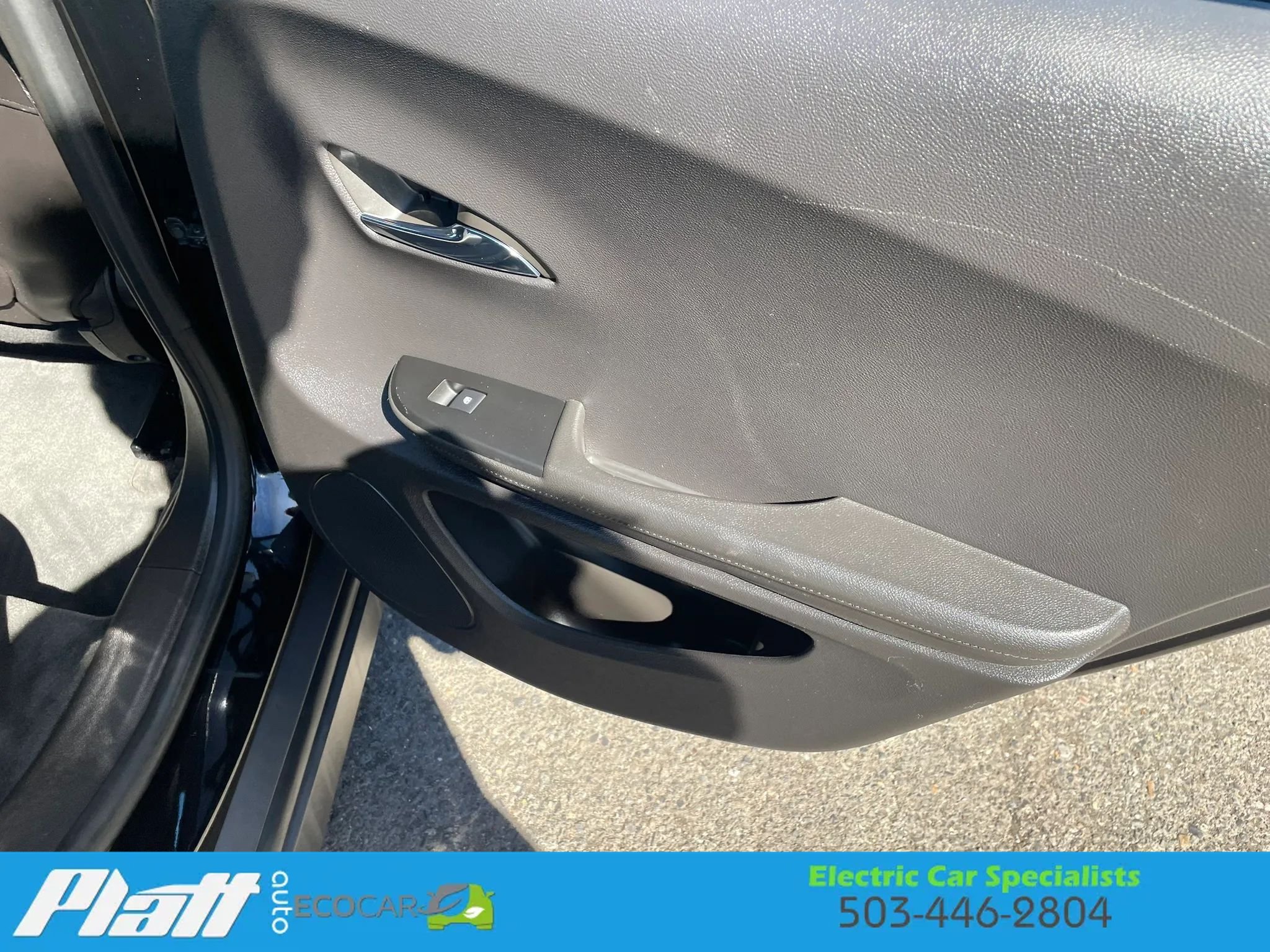 Used 2015 Chevrolet Volt Premium w/ Premium Trim Package FWD image 37