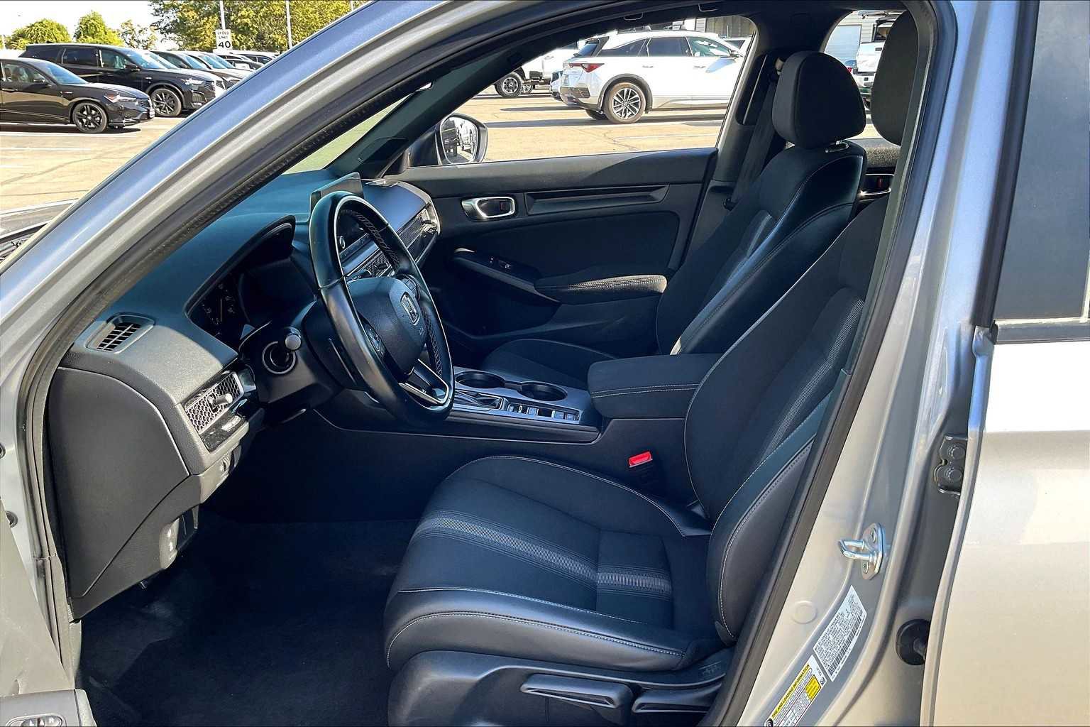 Used 2022 Honda Civic Sport image 25