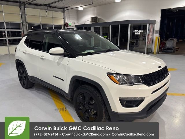 Used 2018 Jeep Compass Latitude image 4