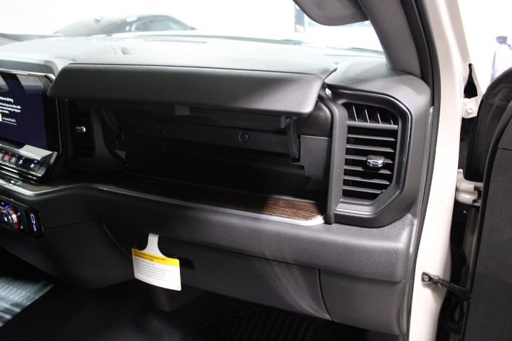 New 2026 GMC Sierra 1500 SLE w/ X31 Off-Road Package AWD/4WD image 27
