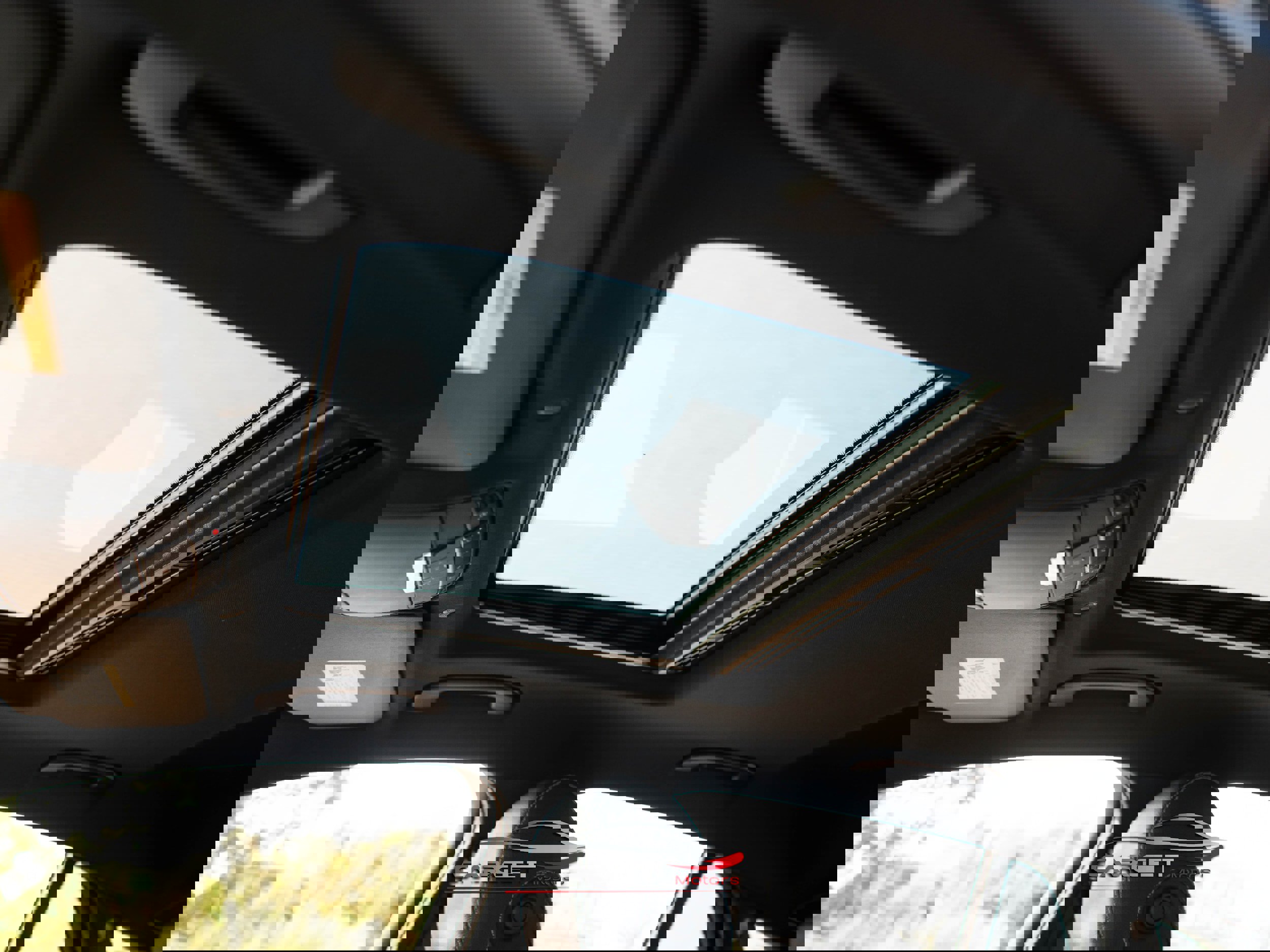 Used 2020 Mercedes-Benz GLC 300 4MATIC Coupe image 37