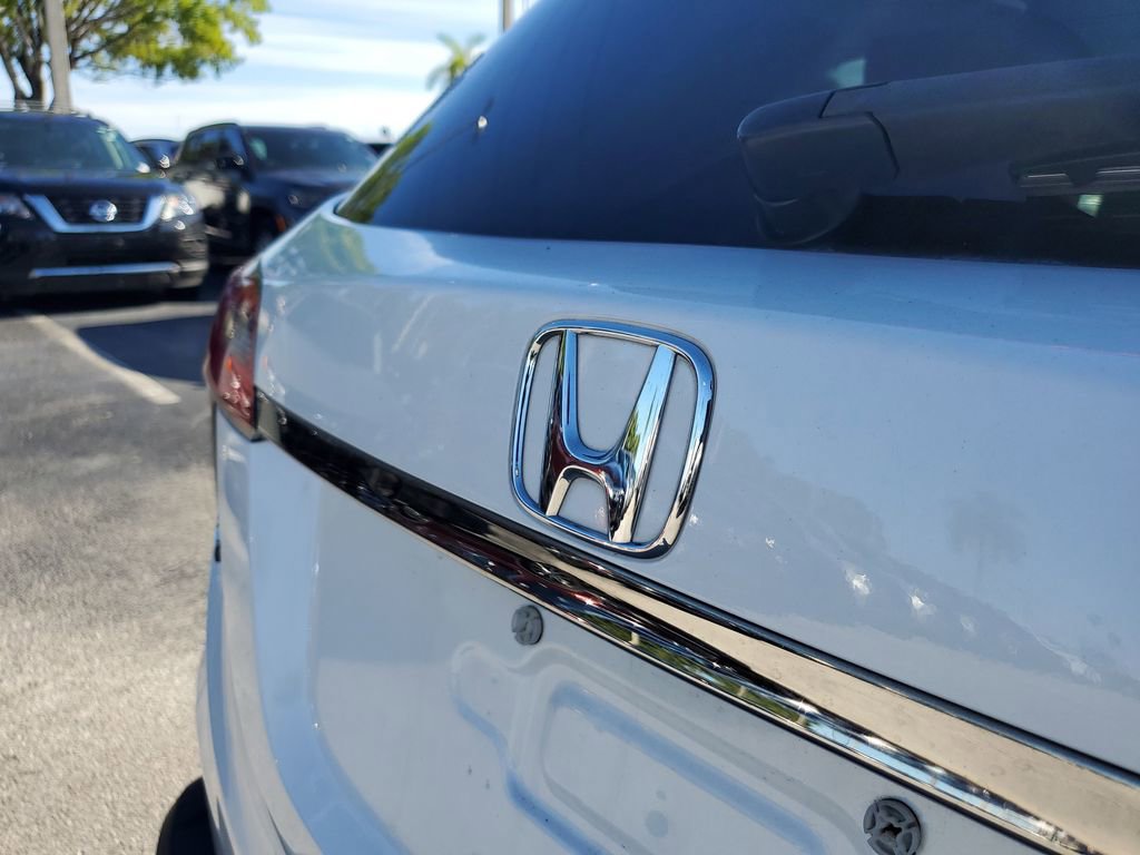 Used 2021 Honda HR-V EX-L image 10