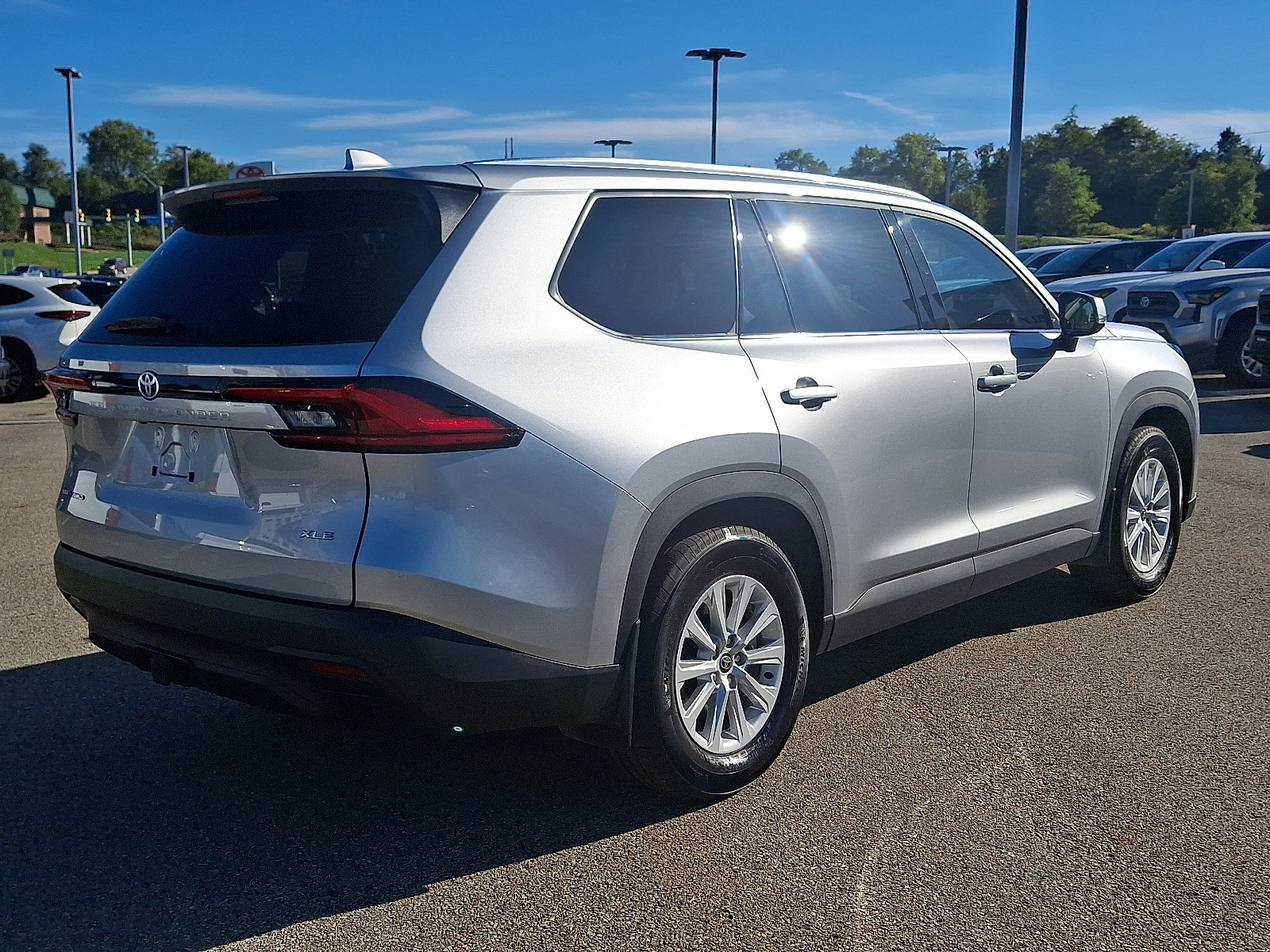 Certified 2024 Toyota Grand Highlander AWD Hybrid image 6