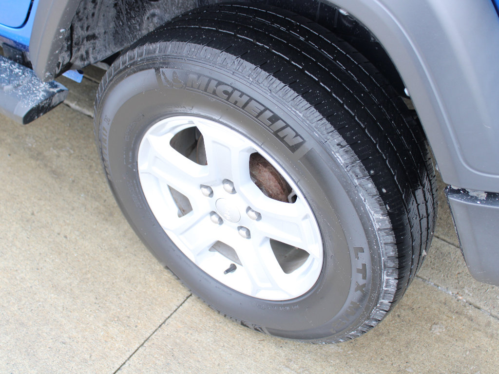 Certified 2021 Jeep Wrangler Unlimited Sport image 39