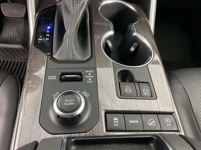 Used 2021 Toyota Highlander Platinum AWD/4WD image 24