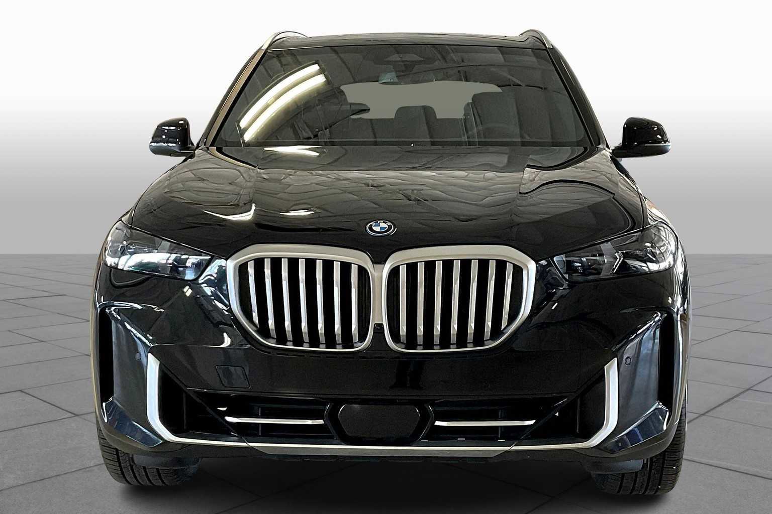 Certified 2024 BMW X5 xDrive50e w/ Parking Assistance Package image 3