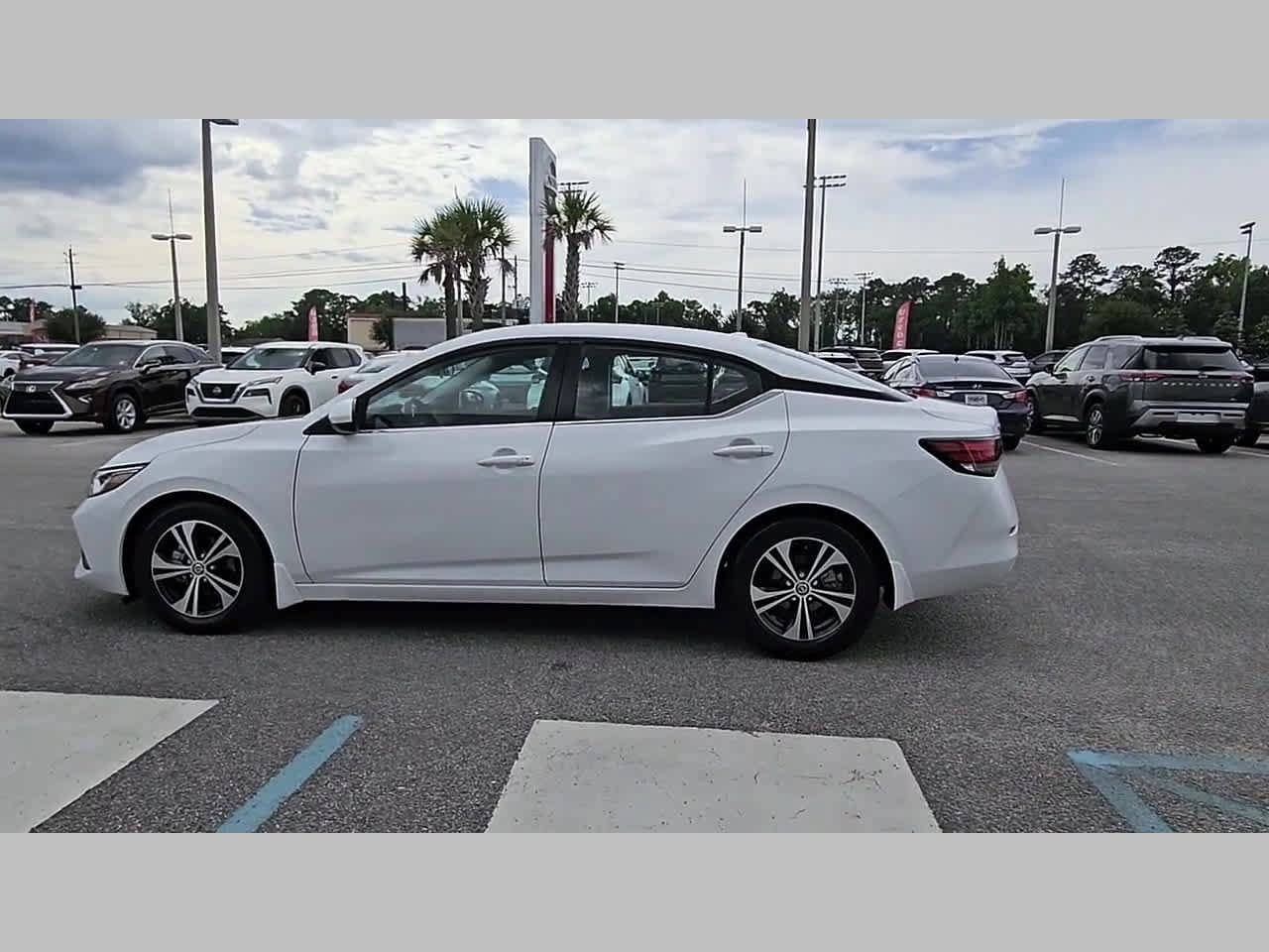Used 2021 Nissan Sentra SV FWD image 25