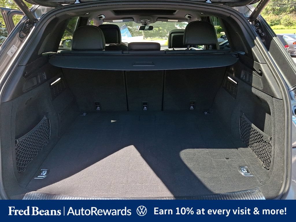Used 2023 Audi Q5 e Premium Plus w/ Premium Plus Package AWD/4WD image 36