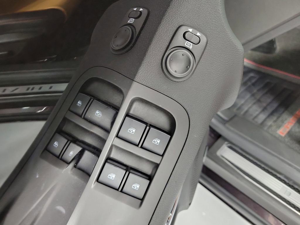 Used 2011 Chevrolet Camaro SS w/ RS Package image 11