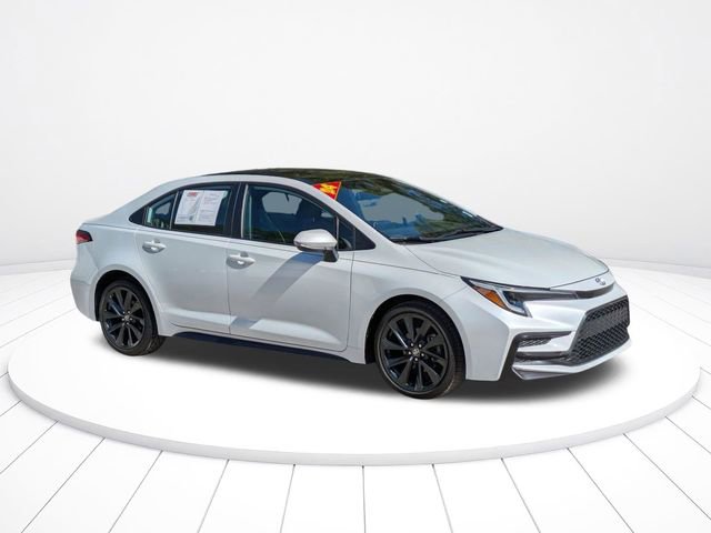 Used 2024 Toyota Corolla XSE FWD video 2