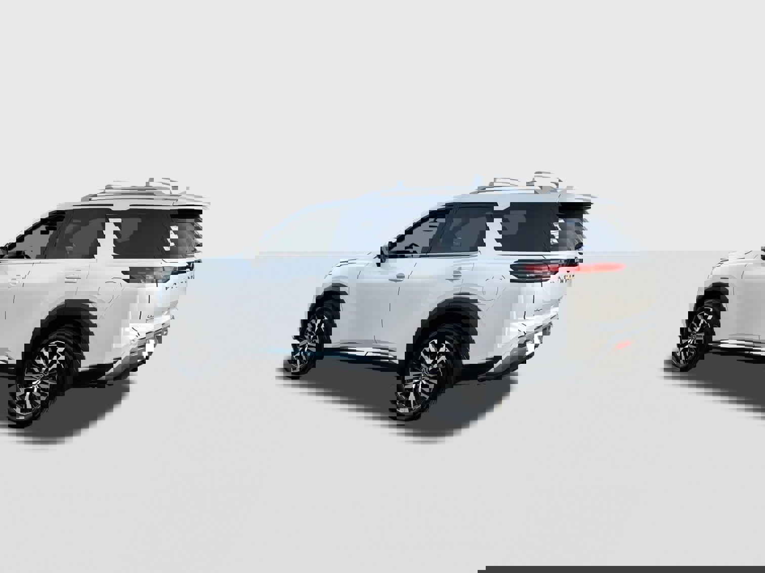 New 2025 Nissan Pathfinder Platinum w/ Cargo Package image 6