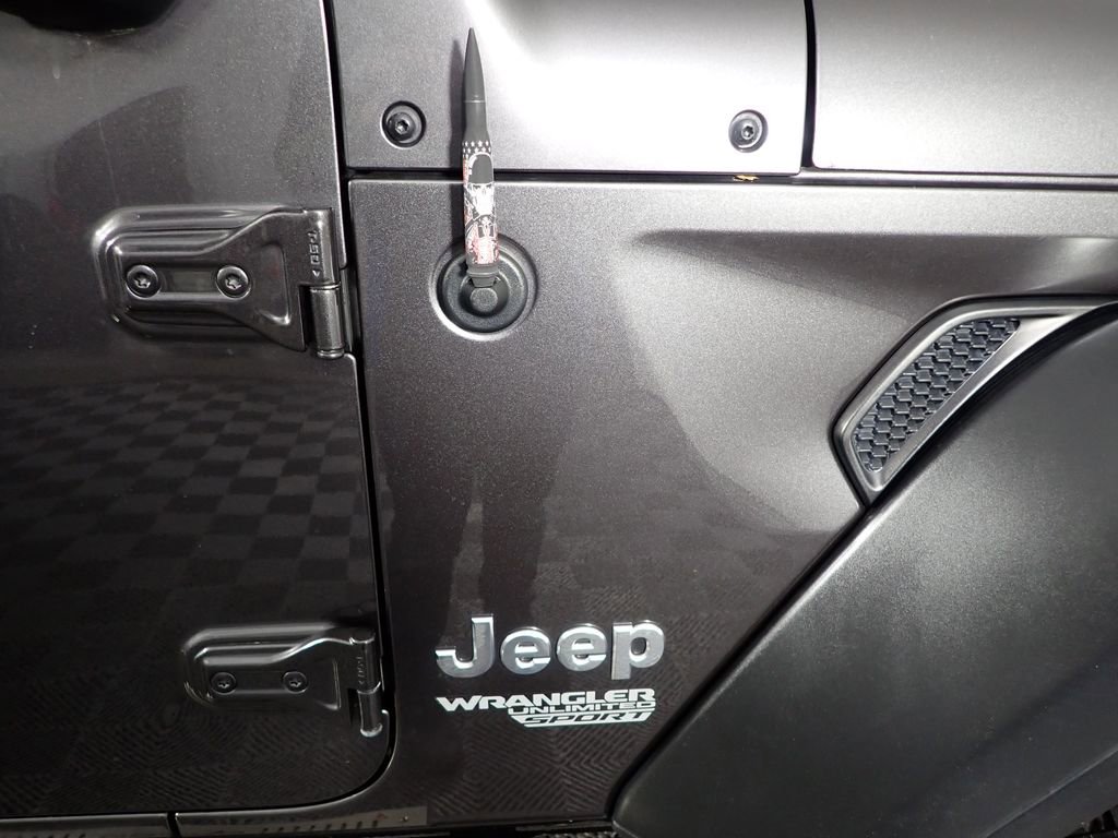 Used 2021 Jeep Wrangler Unlimited Sport image 19