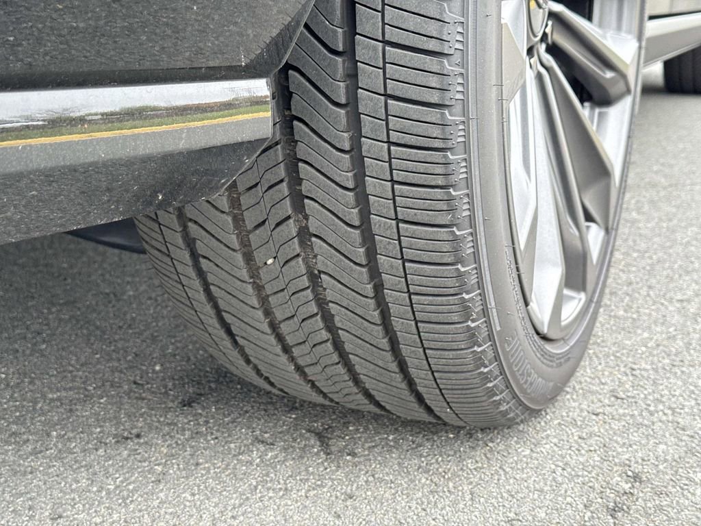 Used 2025 Cadillac Escalade V w/ LPO, Floor Liner Package image 15