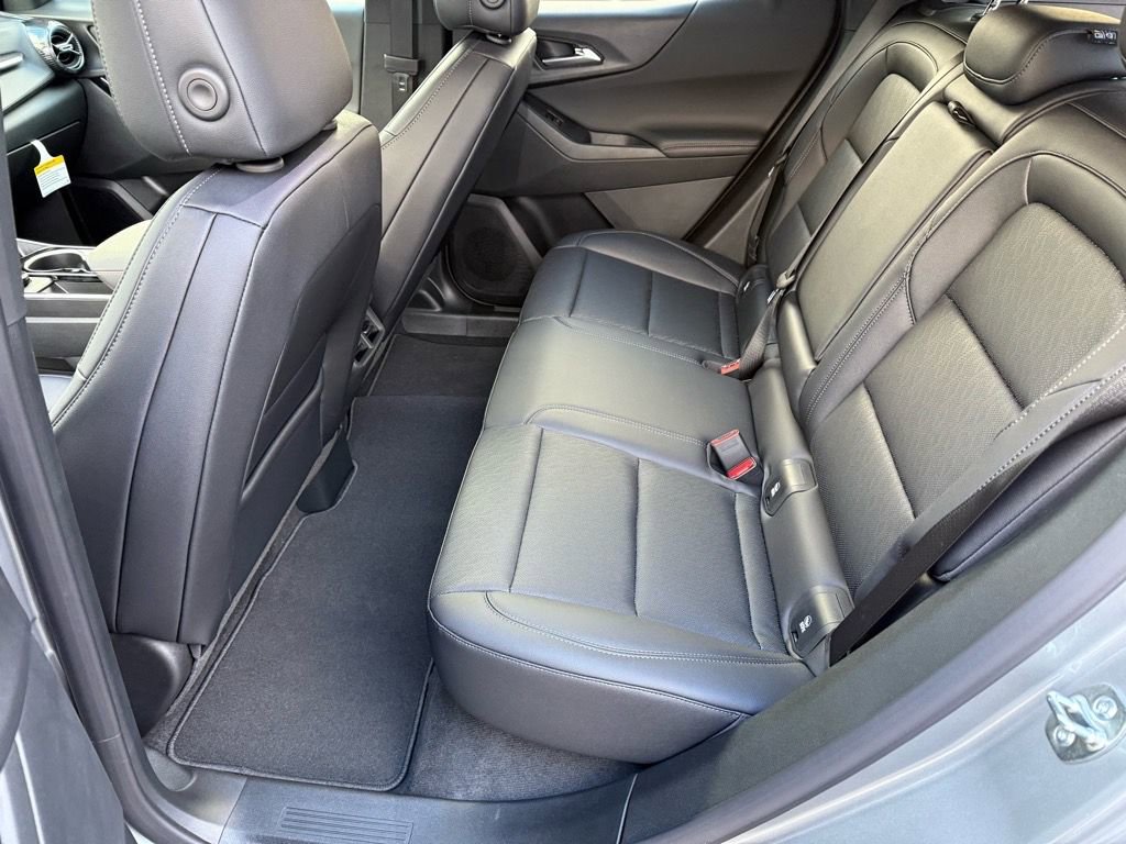 New 2026 Chevrolet Equinox LT image 6