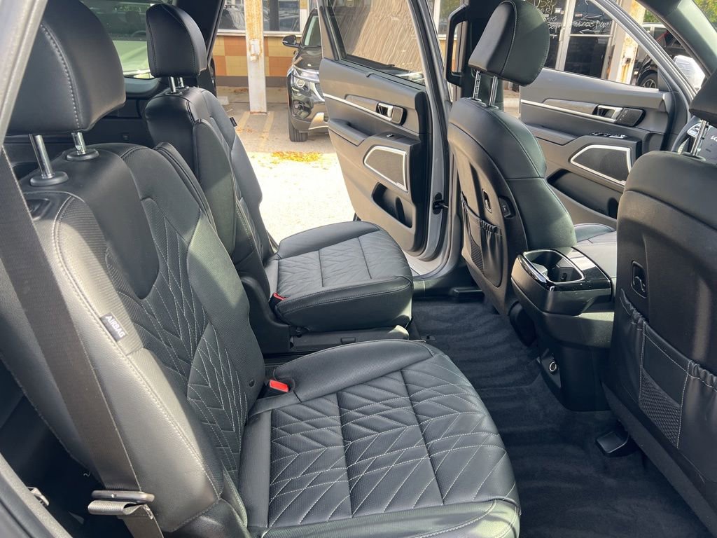 Used 2024 Kia Telluride SX X-Line image 16