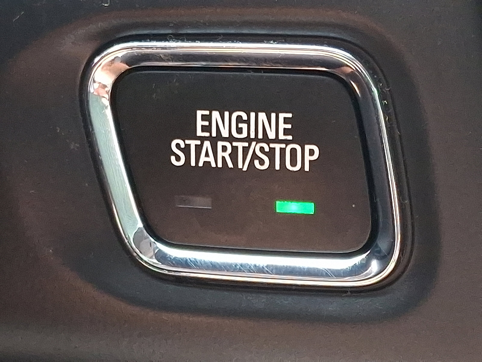 Used 2023 GMC Acadia SLE w/ Driver Convenience Package image 23