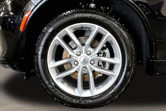 Used 2023 Dodge Durango GT image 34
