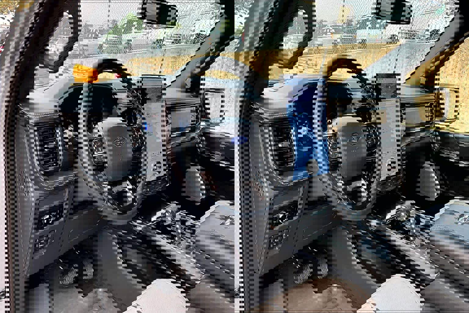 Certified 2025 Ford F150 Lightning Platinum image 17