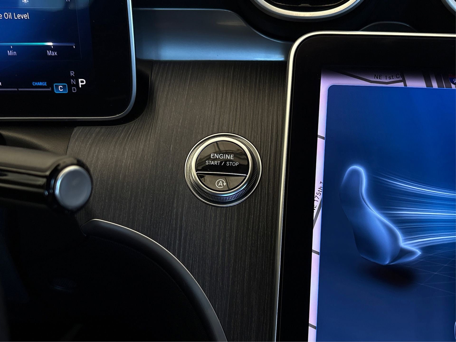 Used 2024 Mercedes-Benz C 300 Sedan image 27