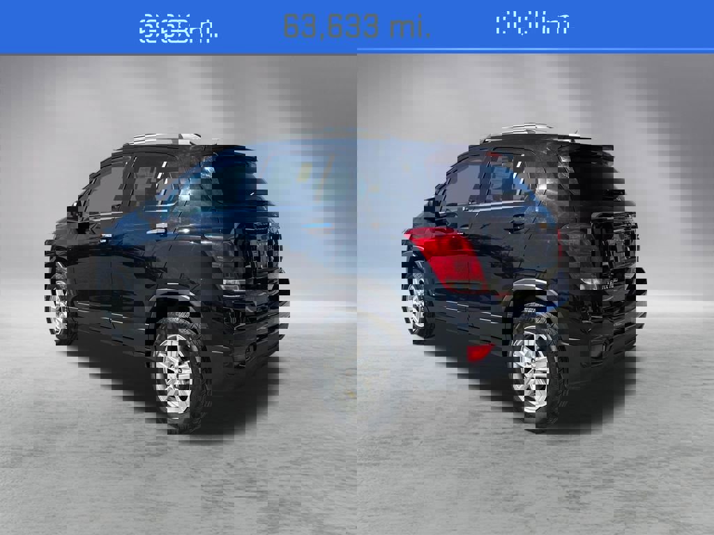 Used 2019 Chevrolet Trax LT w/ LT Convenience Package image 3