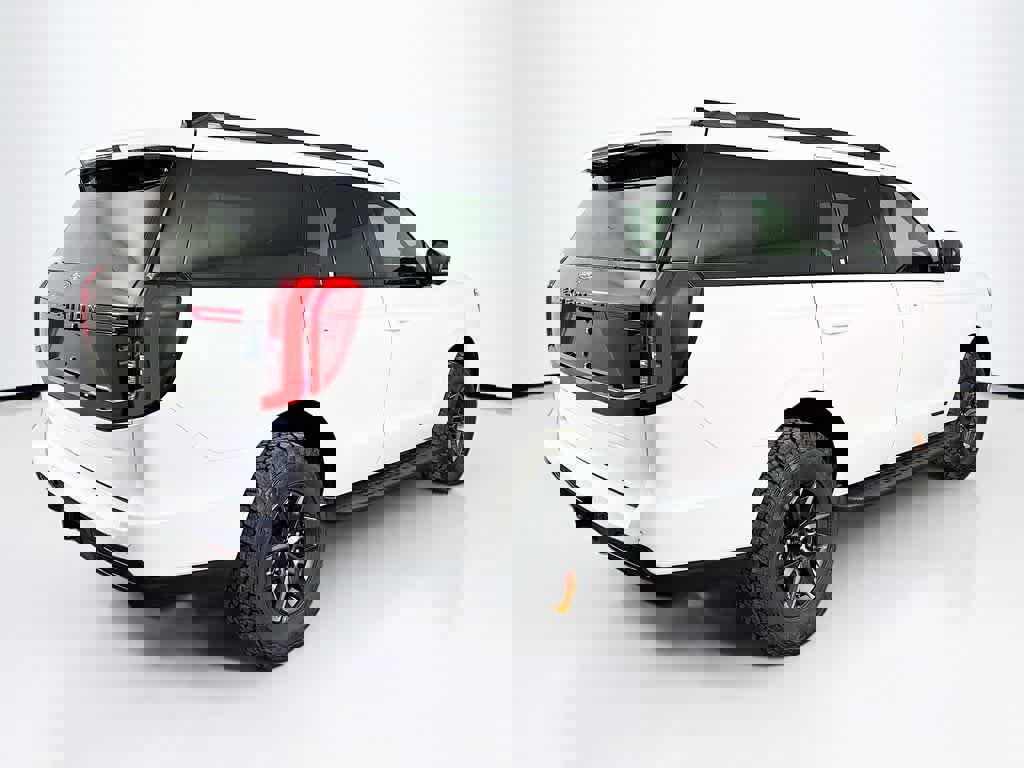 New 2026 Ford Expedition Tremor image 24