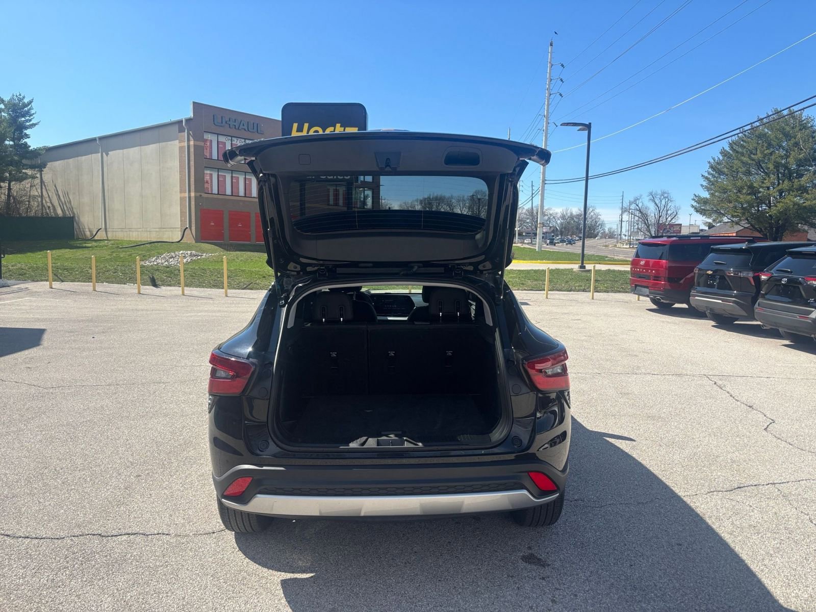 Used 2025 Chevrolet Trax LT w/ LT Convenience Package FWD image 30
