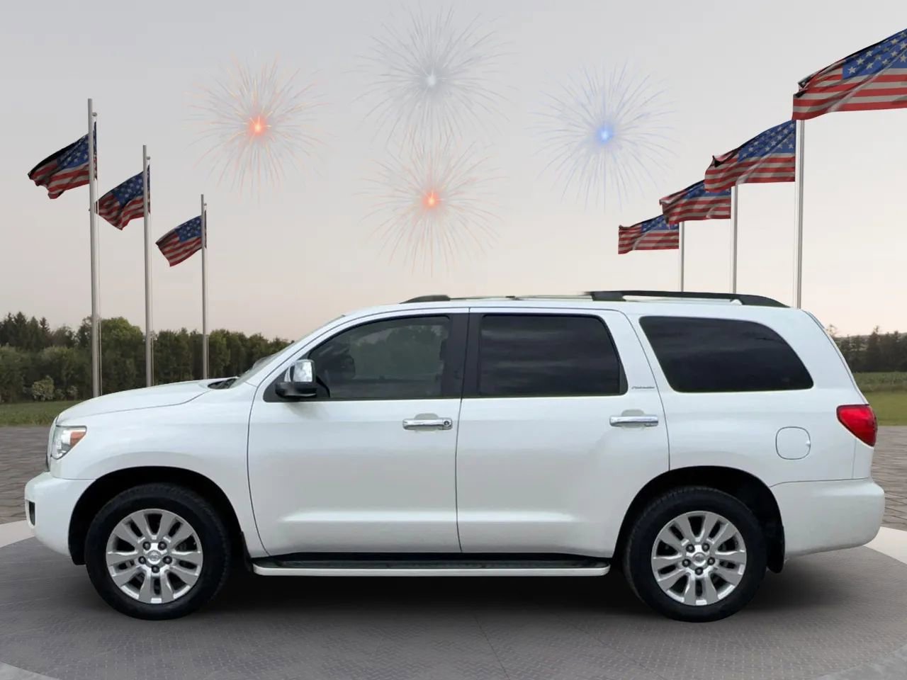 Used 2014 Toyota Sequoia Platinum RWD image 2