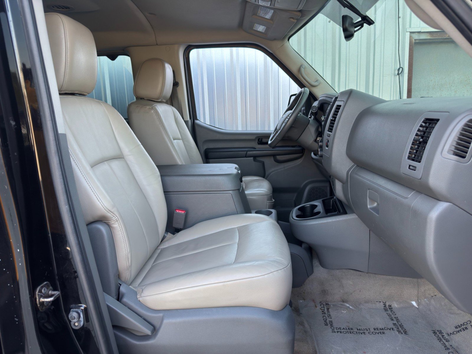 Used 2018 Nissan NV 3500 SL image 14