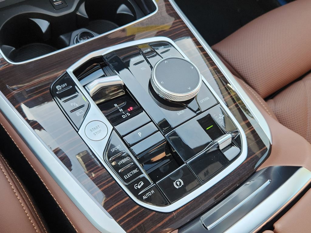 New 2026 BMW X5 xDrive50e AWD/4WD image 18